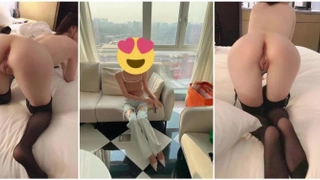 奶子很漂亮的短发气质美女主播剧情演绎勾引上门安装宽带的电信小哥SM啪啪
