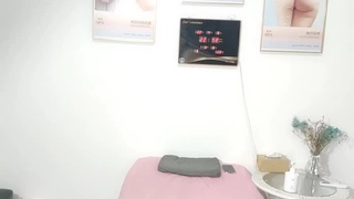 我是唐僧他爸妹妹上学了，缺钱花，有看上的老板吗