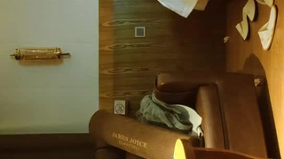 白嫩骚妇狂呻吟